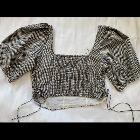 Lace-up Poplin Corset Scoopneck top - Picture 2 of 4